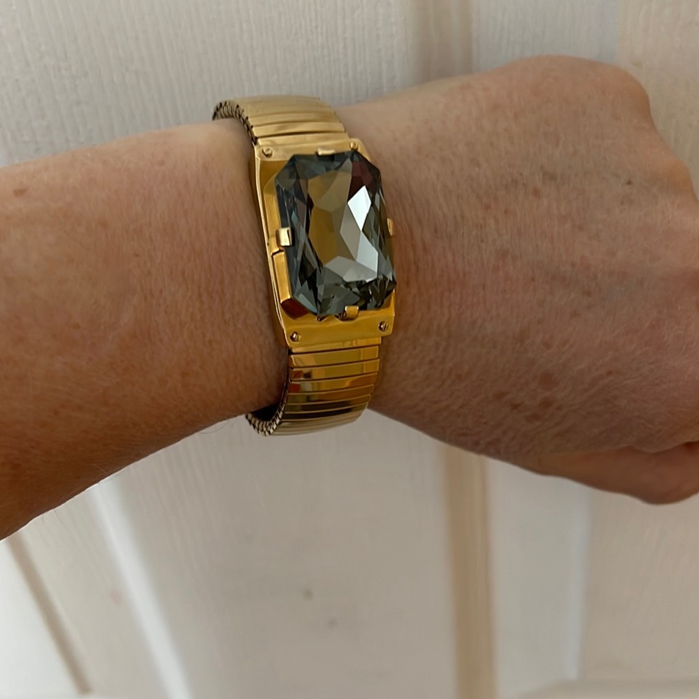 Gorgeous Henry Bendel Bracelet